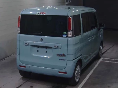 Suzuki Spacia