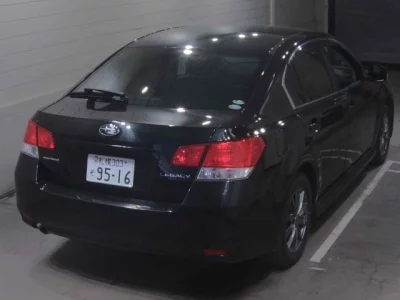 Subaru LEGACY B4