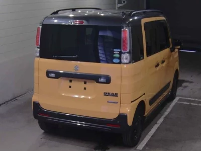 Suzuki Spacia Gear
