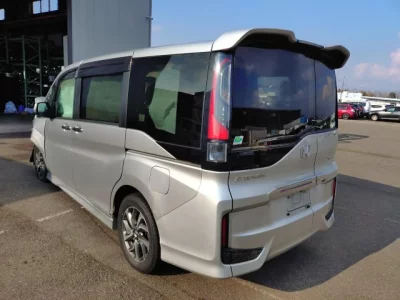 Honda STEP WAGON