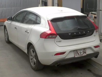 Volvo V40