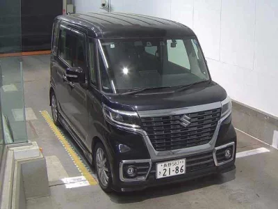 Suzuki Spacia