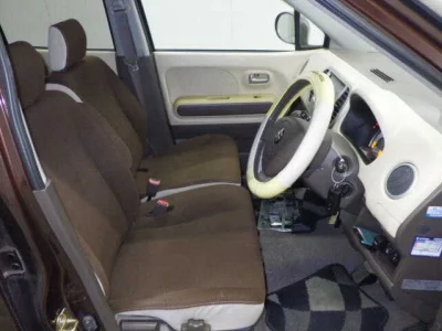 Suzuki MRWAGON