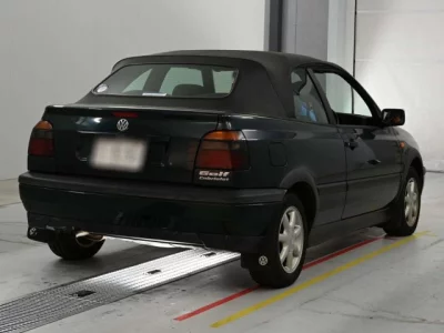 Volkswagen GOLF CABRIOLET
