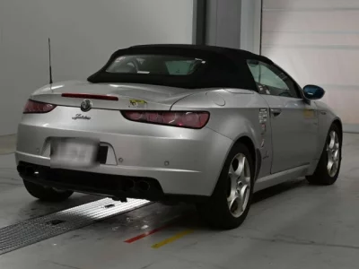Alfa Romeo Spider