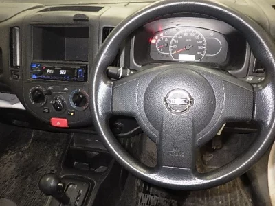 Nissan AD