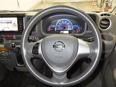 Nissan NV100 Clipper Rio