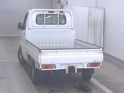 Nissan CLIPPER TRUCK