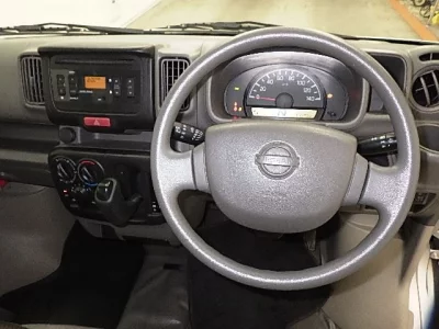 Nissan NV100 CLIPPER