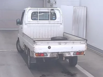 Nissan CLIPPER TRUCK