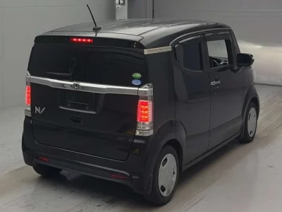 Honda N-Box Slash