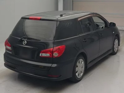 Nissan WINGROAD