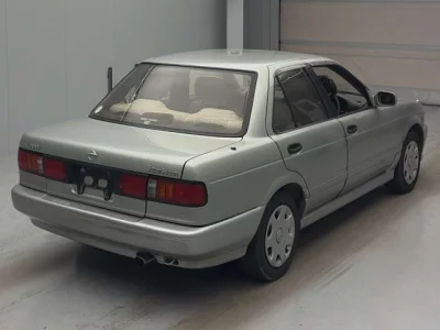 Nissan SUNNY