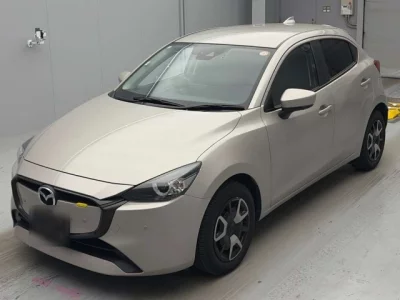 Mazda Mazda2