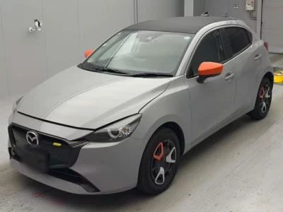 Mazda Mazda2
