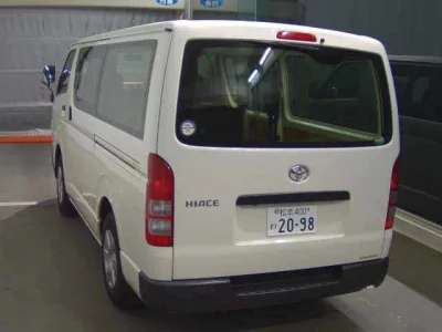 Toyota HiAce Van