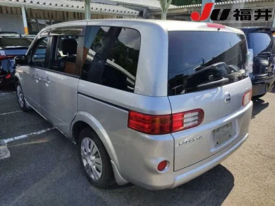 Nissan Lafesta