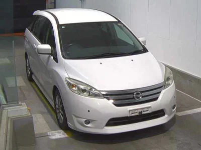 Nissan Lafesta