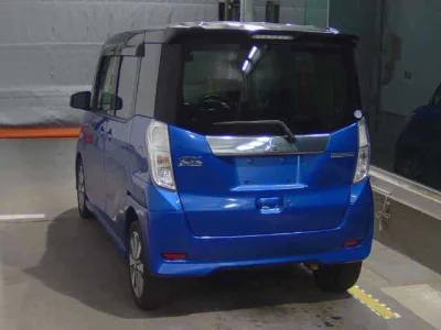 Mitsubishi EK X SPACE