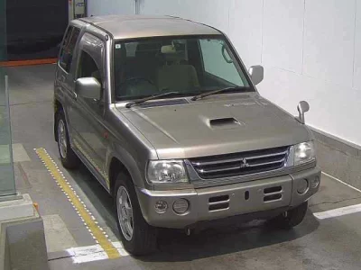 Mitsubishi PAJERO MINI