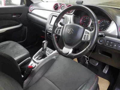 Suzuki Escudo