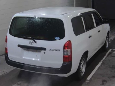 Toyota Succeed