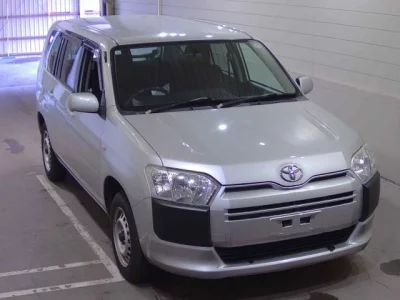 Toyota SUCCEED