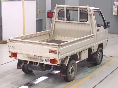 Mitsubishi Minicab Truck