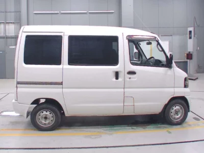 Mitsubishi Minicab Van
