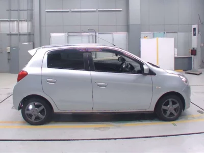 Mitsubishi Mirage