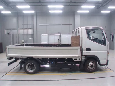 Mitsubishi Fuso Canter