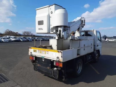 Mitsubishi Fuso Canter