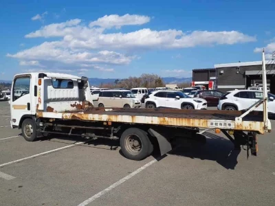 Mazda Titan