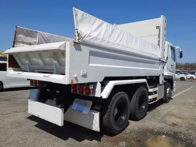 Mitsubishi Fuso Super Great