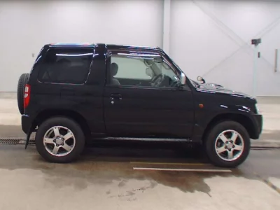 Mitsubishi Pajero Mini