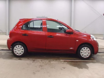 Nissan March