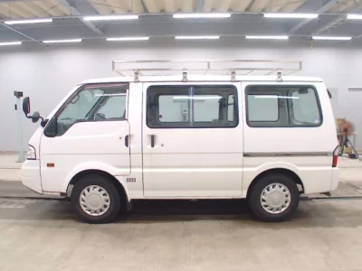 Mazda Bongo Van