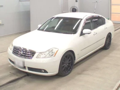 Nissan FUGA