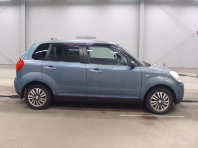 Mazda Verisa