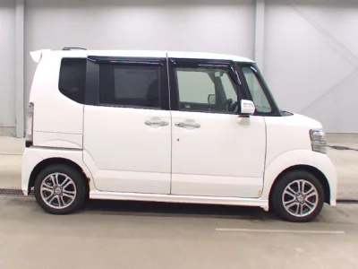 Honda N BOX PLUS
