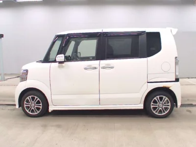 Honda N-Box+