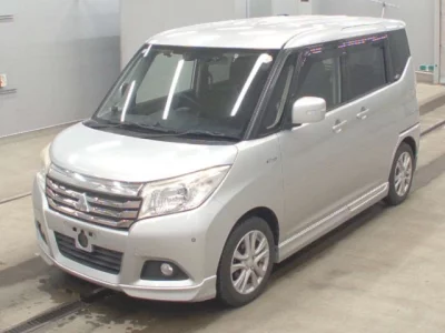 Mitsubishi Delica D:2