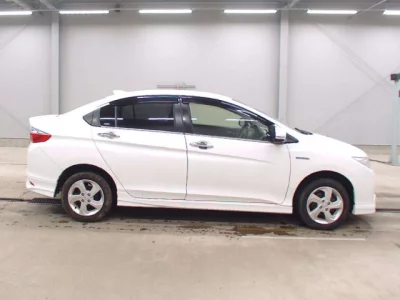Honda GRACE