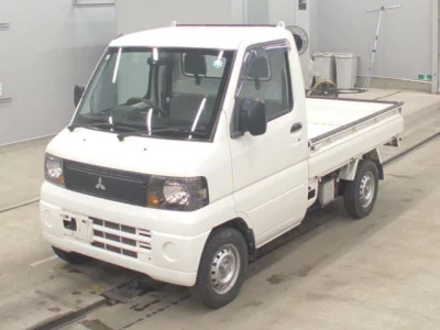 Mitsubishi Minicab Truck