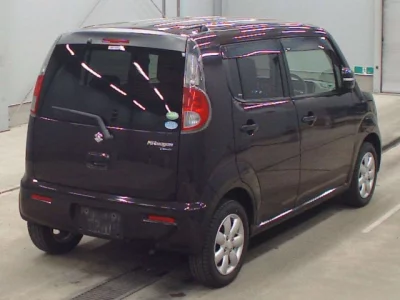 Suzuki MRWAGON