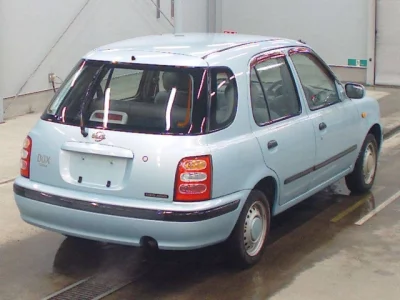 Nissan March