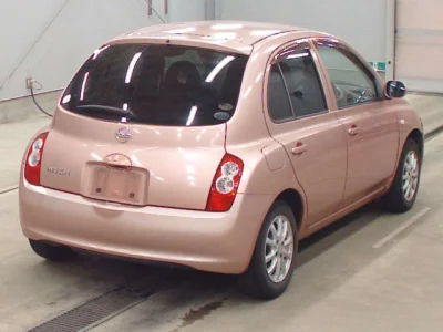 Nissan March