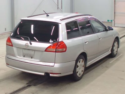 Nissan WINGROAD