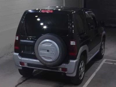 Mitsubishi Pajero Mini