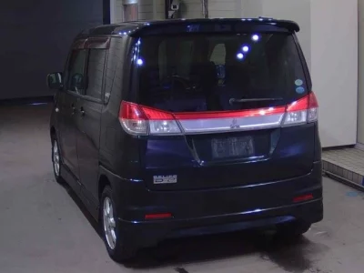 Mitsubishi Delica D:2